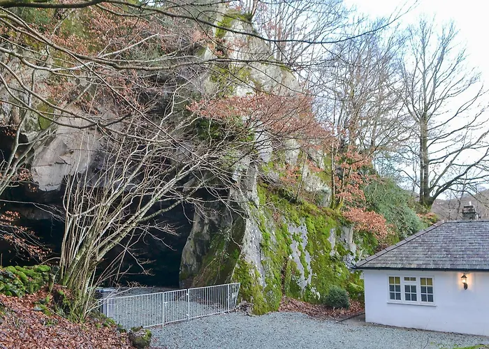 Holiday home The Coach House *